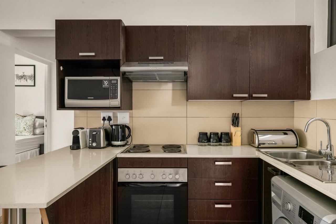 V&S Apartments - Immaculate Luxury Apartment In Fourways, Johannesburg Sandton Eksteriør bilde